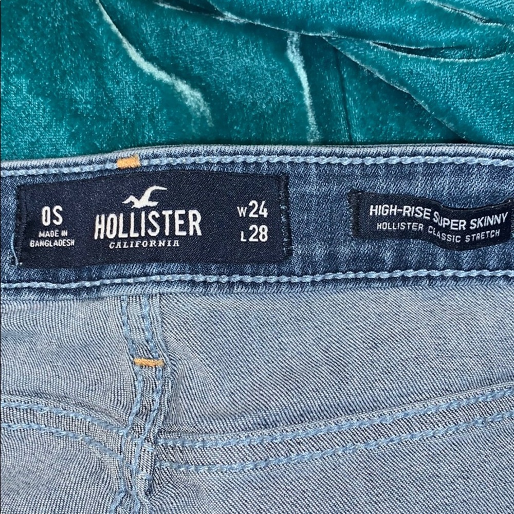 Hollister Jeans
